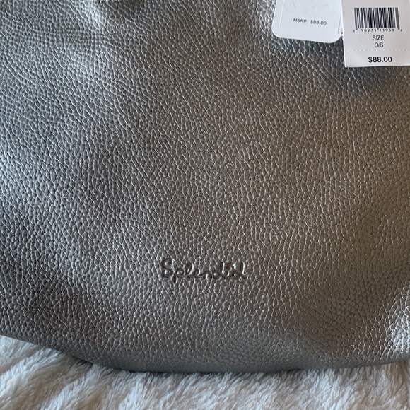 NWT Splendid Reversible Tote Pewter/blue& white inside magnetic closure - Picture 2 of 8